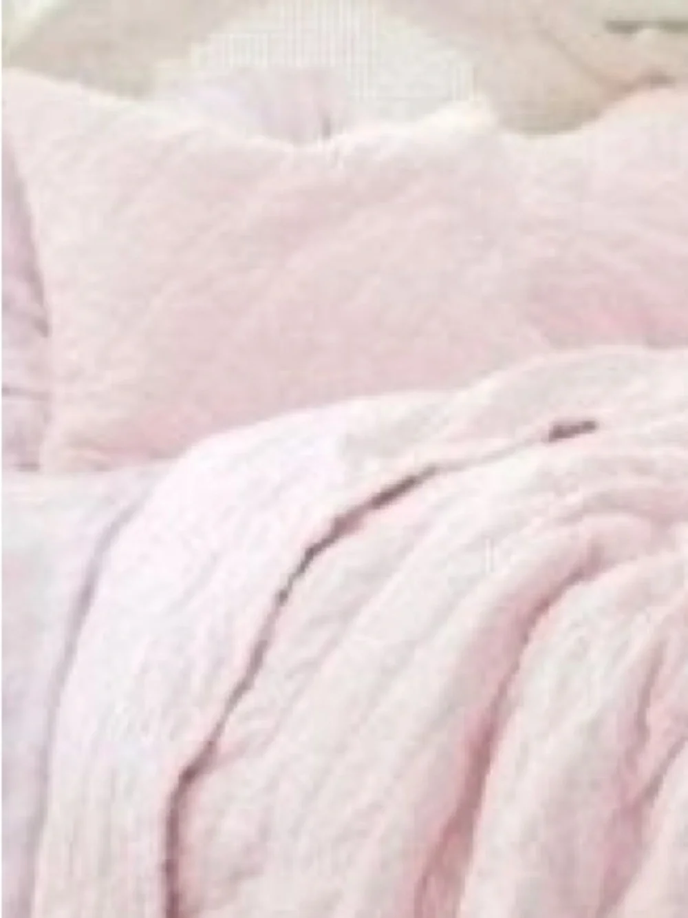 Simply Shabby Pink Quilted  KING Scalloped Edges 2 Shams